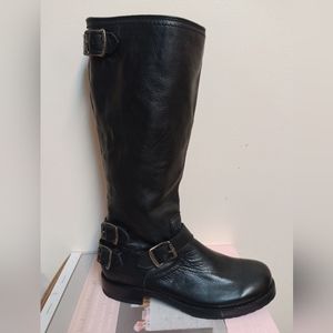 Veronica Frye back zipper boot
